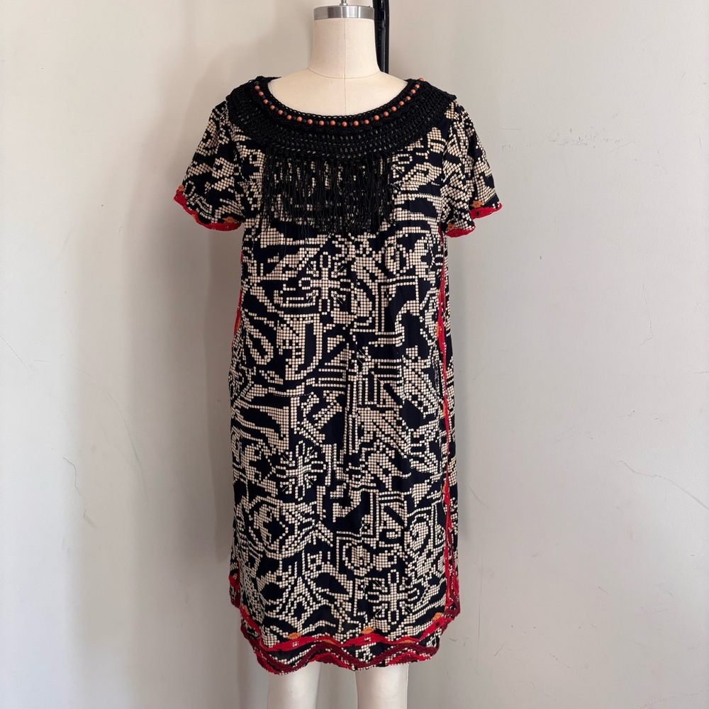 Floreat Anthropologie Abelia Geometric Embroidered Beaded Tunic Shift Dress